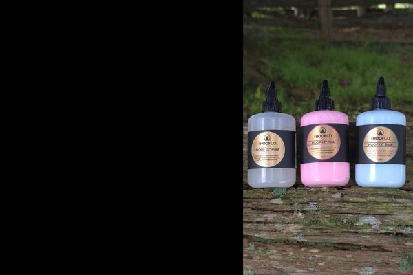 Horse hoof liquid hygiene
