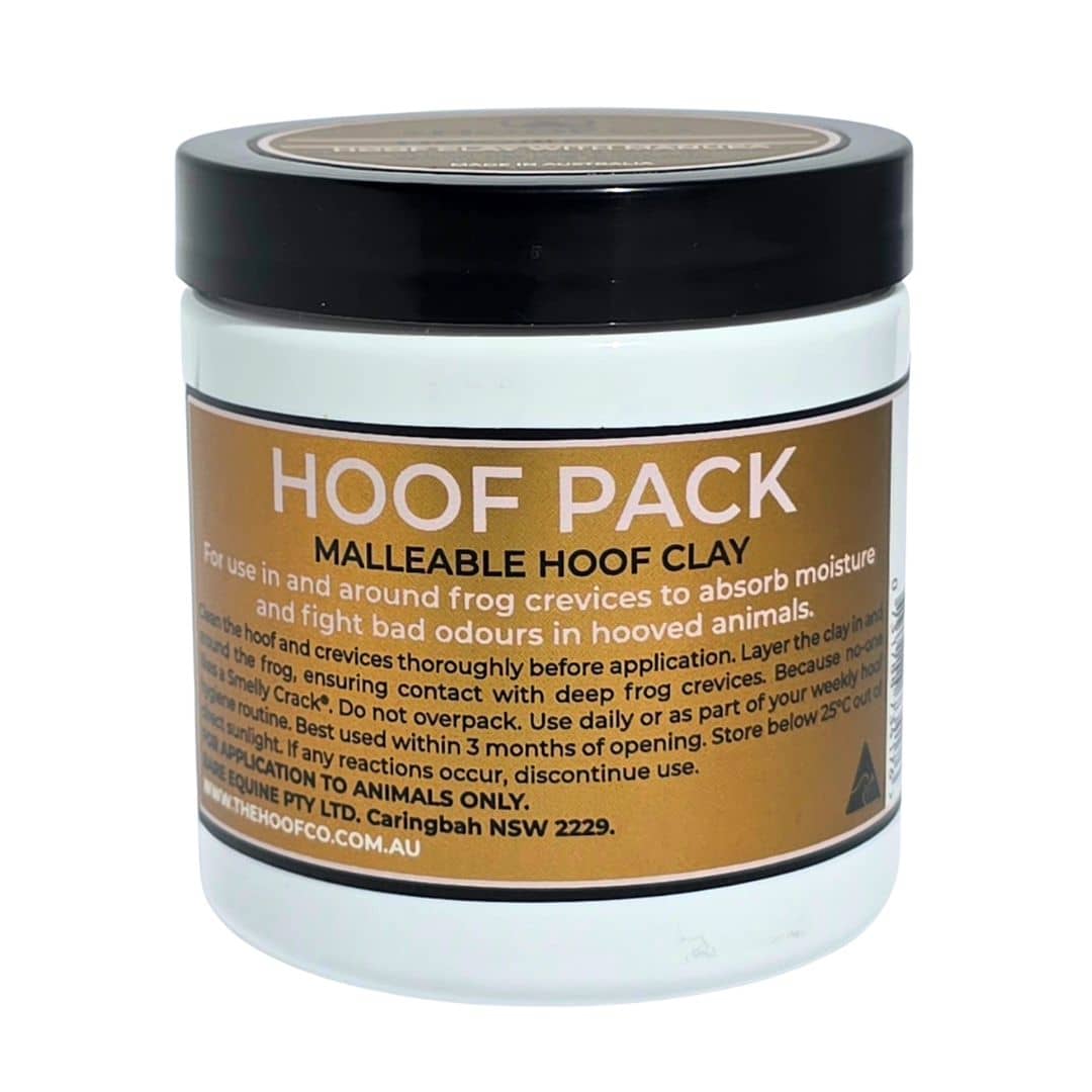Thrush treatment for horses applied to frog and sole to manage hoof infections and promote hoof health